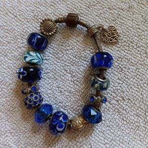 Swarovski Crystals, Murano Beads & Charms Bracelet